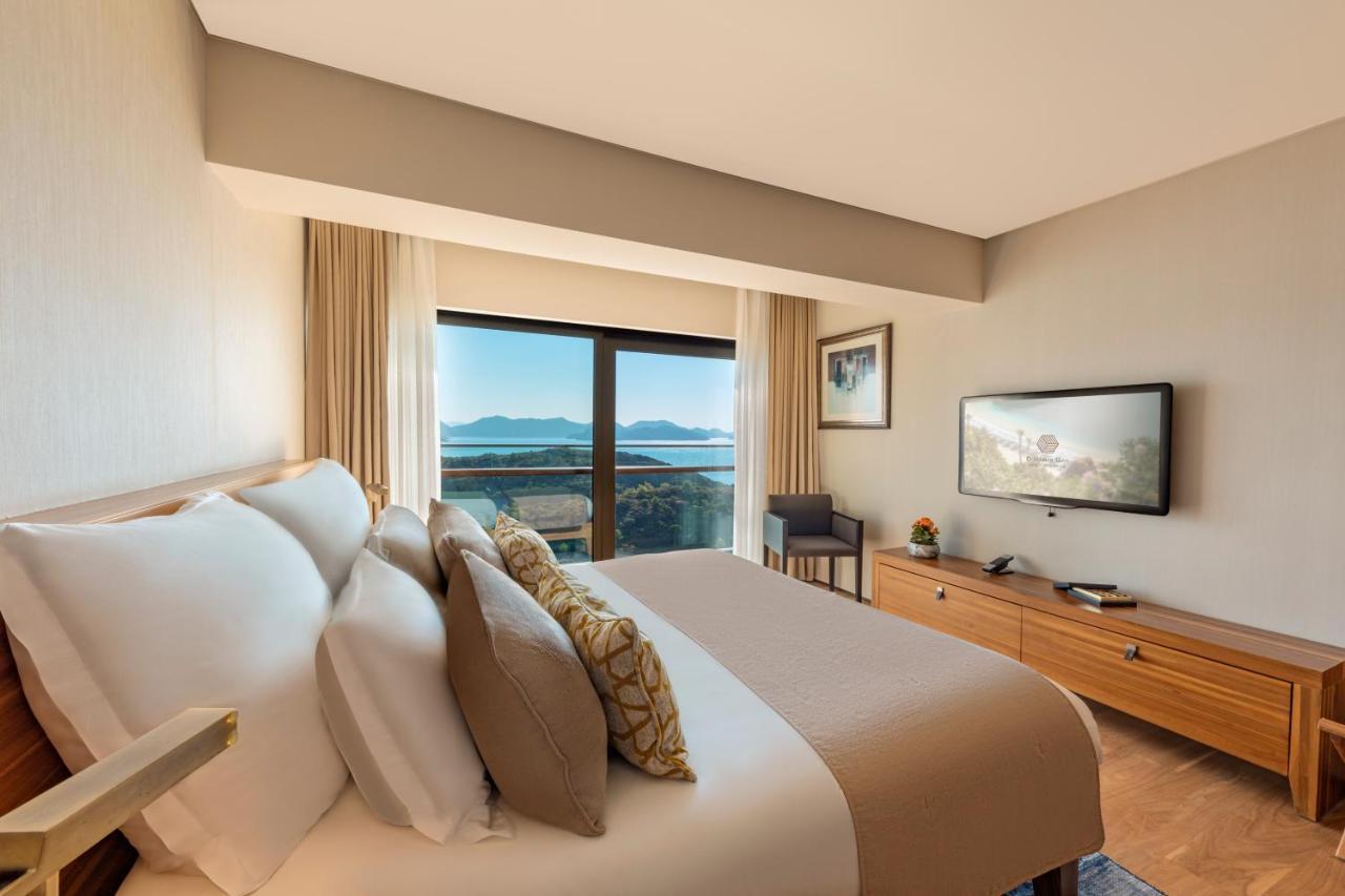 Отель D Maris Bay Хисароню Экстерьер фото