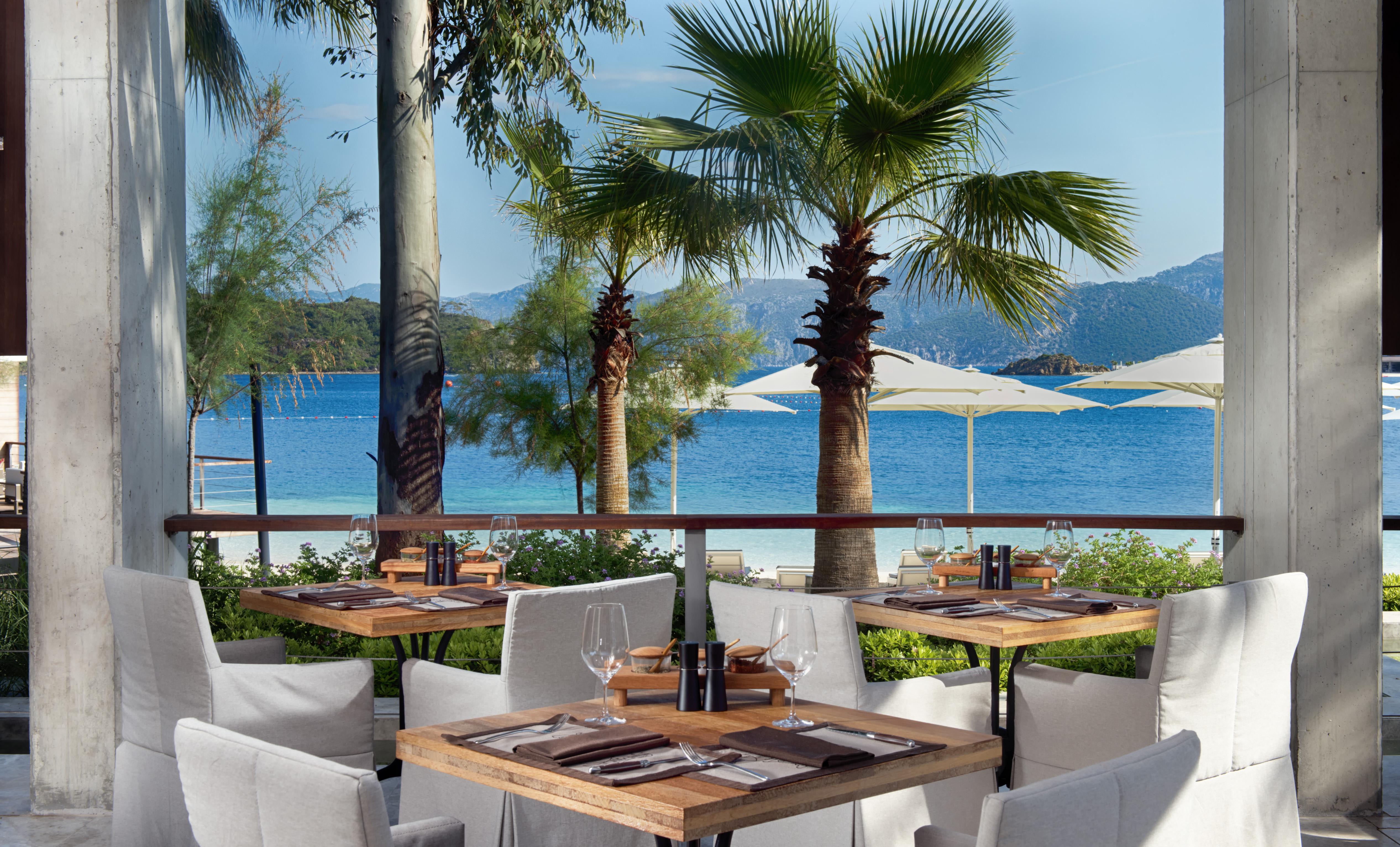 Отель D Maris Bay Хисароню Экстерьер фото
